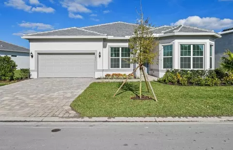 10000 SW Legacy Dr, Stuart, FL 34997
