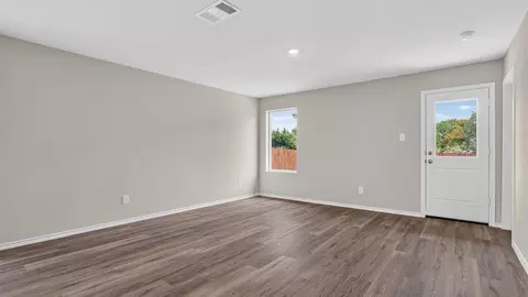 Living - 136 Springhill North Rd, Boyd, TX 76023 photo 1 of 4