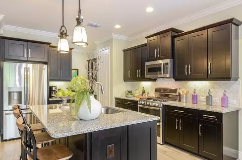 Kitchen - 4056 Skysail Dr, Naples, FL 34120 photo 2 of 2