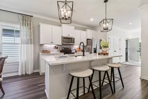 Kitchen - 203 Engineer Ln, Irmo, SC 29063 photo 3 of 4