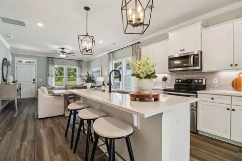 Kitchen - 203 Engineer Ln, Irmo, SC 29063 photo 1 of 4