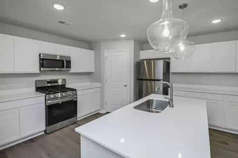 Kitchen - Us Highway 521, Sumter, SC 29153 photo 3 of 7