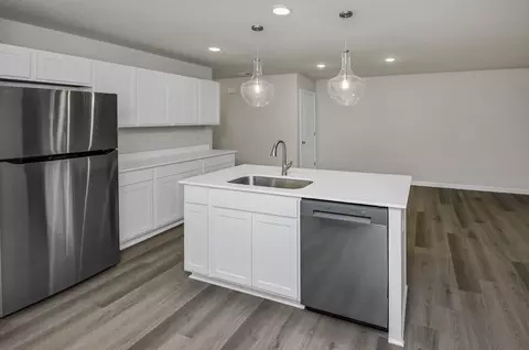 Kitchen - Us Highway 521, Sumter, SC 29153 photo 4 of 7