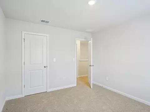 Bedroom - 5150 Crescendo Cir, Fairburn, GA 30213 photo 4 of 11