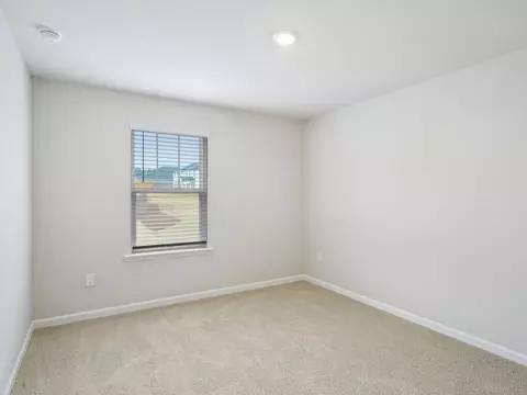 Bedroom - 5150 Crescendo Cir, Fairburn, GA 30213 photo 3 of 11