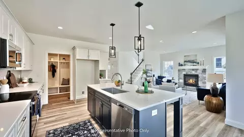 Kitchen - 15 Vista Ct, Lititz, PA 17543 photo 6 of 9