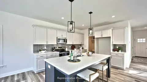 Kitchen - 15 Vista Ct, Lititz, PA 17543 photo 4 of 9