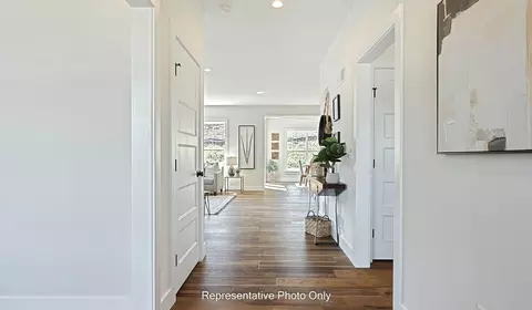 Entry Way - 15 Vista Ct, Lititz, PA 17543 photo 4 of 6