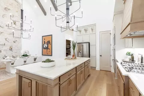 Kitchen - 2012 Acoma Way, Argyle, TX 76226 photo 9 of 10