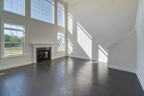 Living - 1153 Charleston Cir, Dover, DE 19904 photo 1 of 6