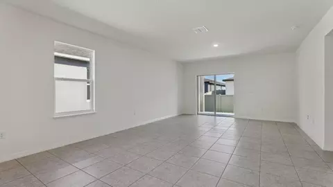 Living - 6322 Pecan Course Pl, Ocala, FL 34472 photo 2 of 3