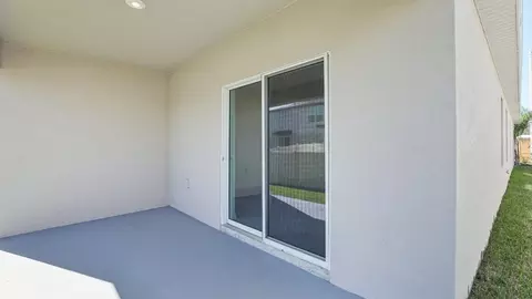 Exterior - 6322 Pecan Course Pl, Ocala, FL 34472 photo 13 of 15
