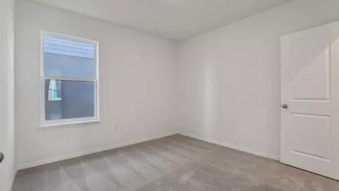 Bedroom - 6322 Pecan Course Pl, Ocala, FL 34472 photo 2 of 2