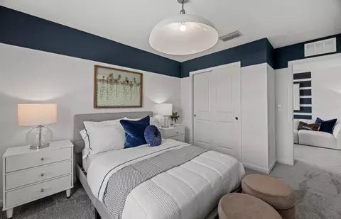 Bedroom - 616 Cotella Cv, Bradenton, FL 34212 photo 5 of 10