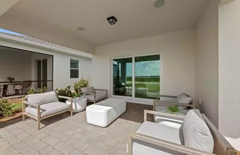 Exterior - 616 Cotella Cv, Bradenton, FL 34212 photo 4 of 9