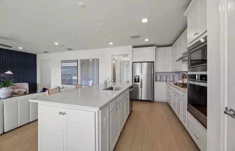 Kitchen - 616 Cotella Cv, Bradenton, FL 34212 photo 3 of 7