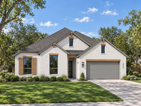 Exterior - 208 N Eagle Point Rd, Van Alstyne, TX 75495 photo 2 of 55