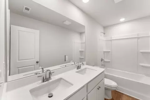 Bath - 1299 Farmers Loop, Austell, GA 30106 photo 1 of 1