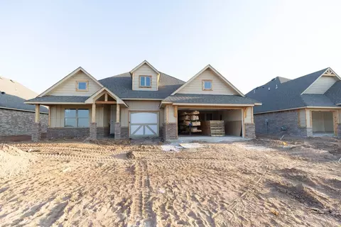 11113 NW 90th St, Yukon, OK 73099