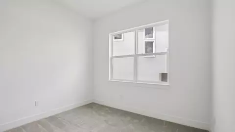 Bedroom - 8218 Golden Beach Ct, Parrish, FL 34219 photo 6 of 15