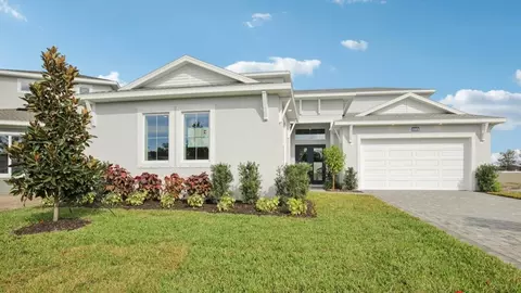 Exterior - 8218 Golden Beach Ct, Parrish, FL 34219 photo 2 of 16