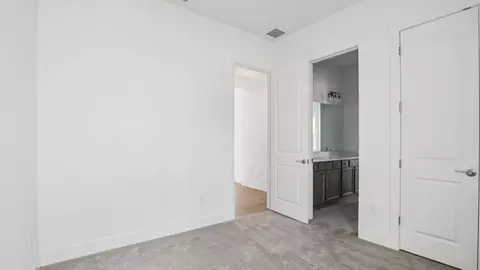 Bedroom - 8218 Golden Beach Ct, Parrish, FL 34219 photo 5 of 15