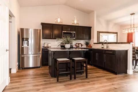 Kitchen - Valley View Court, Marshall, MI 49068 photo 1 of 6