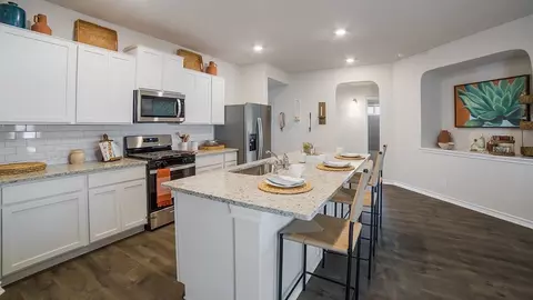Kitchen - 5318 La Rambla, Converse, TX 78109 photo 9 of 10