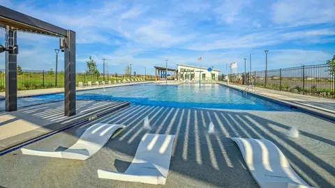 Exterior - 5318 La Rambla, Converse, TX 78109 photo 11 of 12