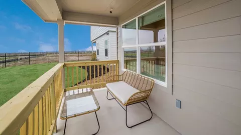 Exterior - 5318 La Rambla, Converse, TX 78109 photo 4 of 12