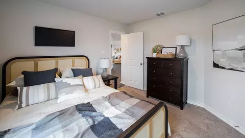 Bedroom - 5318 La Rambla, Converse, TX 78109 photo 11 of 14