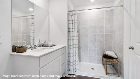 Bath - 5318 La Rambla, Converse, TX 78109 photo 1 of 4