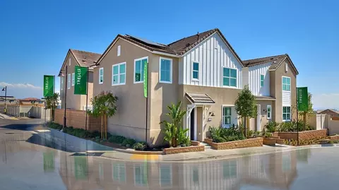 16556 Forest Ln, Fontana, CA 92336