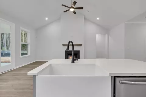 Entry Way - 714 Alma Square Dr, Moncks Corner, SC 29461 photo 3 of 4