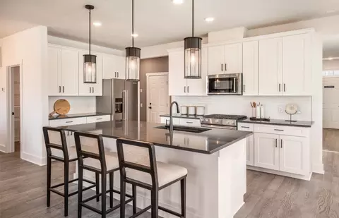 601 America Dr, Horsham, PA 19044