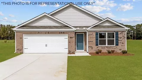 132 Claude St, La Grange, NC 28551