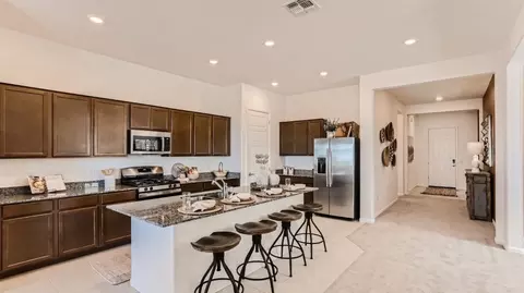 Kitchen - 17426 S Hayward Pl, Vail, AZ 85641 photo 3 of 10