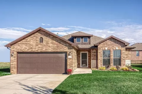 Exterior - 8313 Lambert St, Lenexa, KS 66227 photo 2 of 3