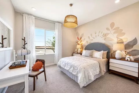 Bedroom - 686 W Treasure Trl, Apache Junction, AZ 85120 photo 11 of 11