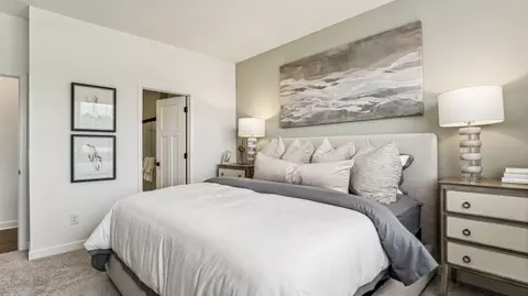 Bedroom - 20165 68th Ave, Corcoran, MN 55340 photo 2 of 5