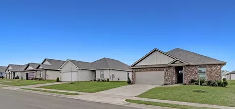 374 Mchenry Dr, Huntsville, AL 35811