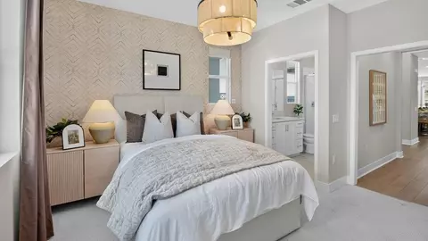 Bedroom - Magic Mtn Pkwy & Commerce Ctr D, Valencia, CA 91381 photo 2 of 3
