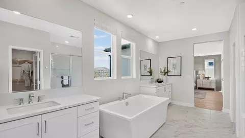 Bath - Magic Mtn Pkwy & Commerce Ctr D, Valencia, CA 91381 photo 1 of 5