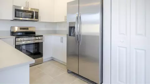 Kitchen - SW 232 St & SW 112th Ave, Miami, FL 33170 photo 1 of 1