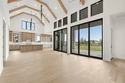 Living - 2113 Tupelo Trl, Argyle, TX 76226 photo 2 of 3