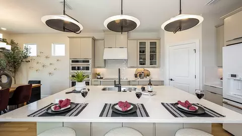 Kitchen - 1009 Tassleflower Trl, Saint Cloud, FL 34771 photo 3 of 11