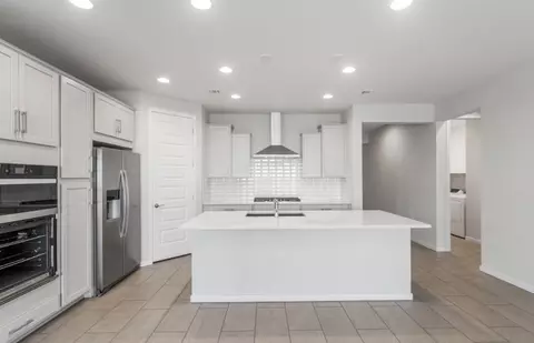 Kitchen - 10030 S Bickwell Trl, Apache Junction, AZ 85120 photo 1 of 5