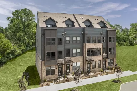 9870 Mallard Creek Rd, Charlotte, NC 28262