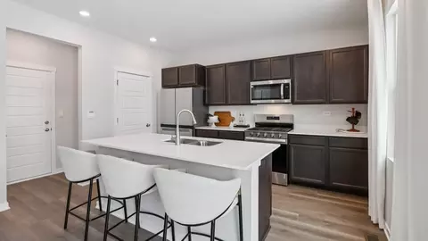 Kitchen - 587 Hunter Dr, Mount Pleasant, WI 53406 photo 1 of 8