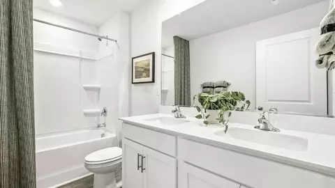 Bath - 1620 String Dr, Winston Salem, NC 27107 photo 1 of 2
